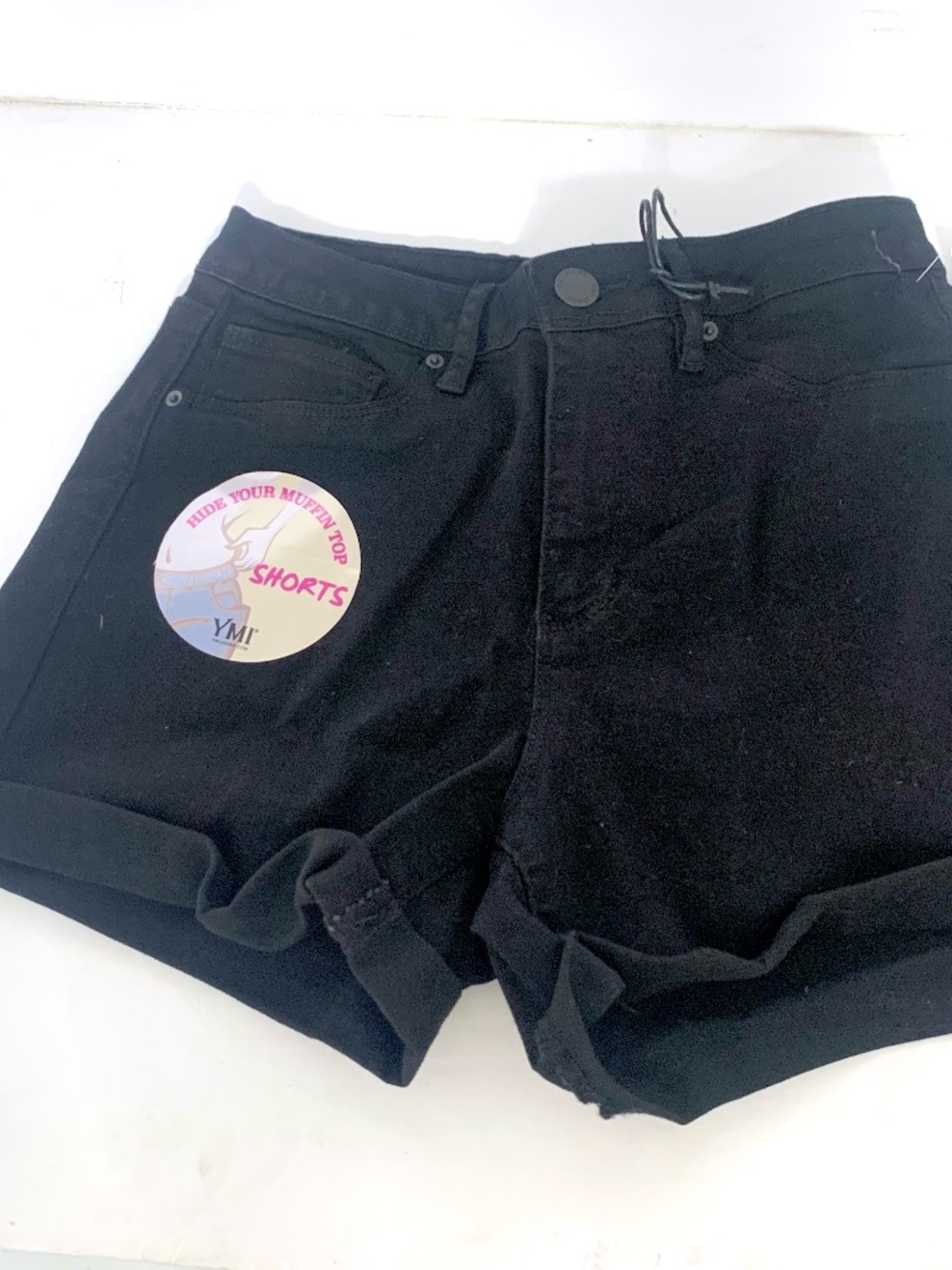 YMI HIGH RISE SHORTS SIZE 5 NWT